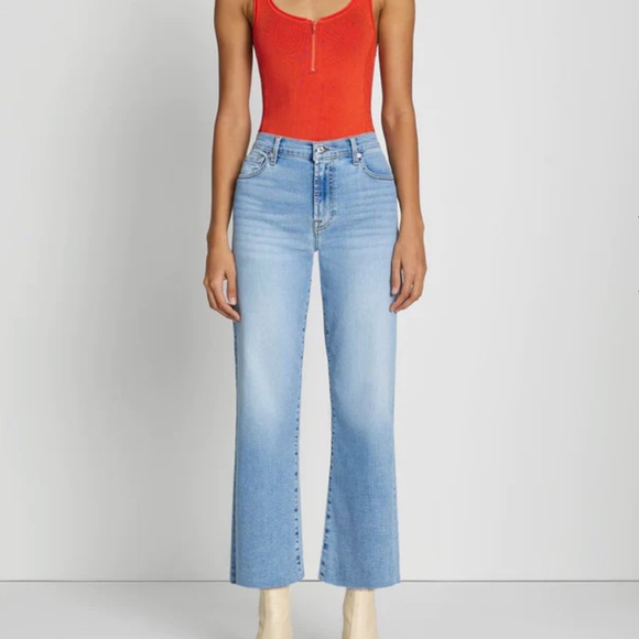 7 For All Mankind Denim - 7 For All Mankind Cropped Alexa Wide Leg Jeans